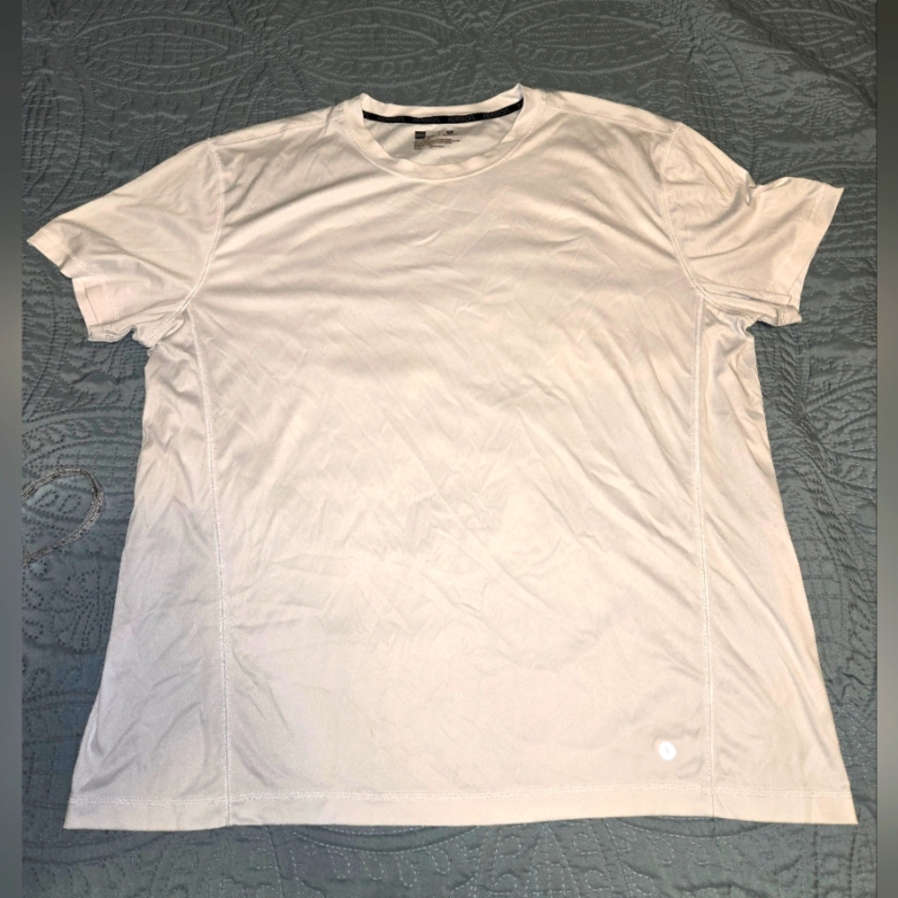 CLEARANCE XERSION Men's XXL Athletic Tee
